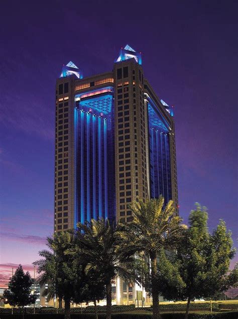 Dubai, United Arab Emerates: Fairmont Dubai | Fairmont dubai, Dubai ...