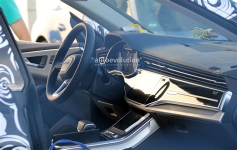 Spyshots: Audi Q8 Production Interior Revealed - autoevolution