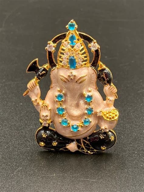 Ganesh Idol/ Lord Ganesh/ Vinayaka Idol/ Car Idol/ Stones Idol/ Puja ...