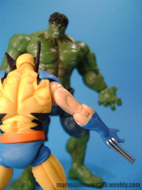 Hulk vs Wolverine