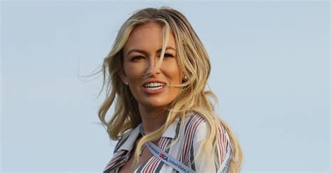 Paulina Gretzky Shows off 'Good Jeans' in Topless Photoshoot