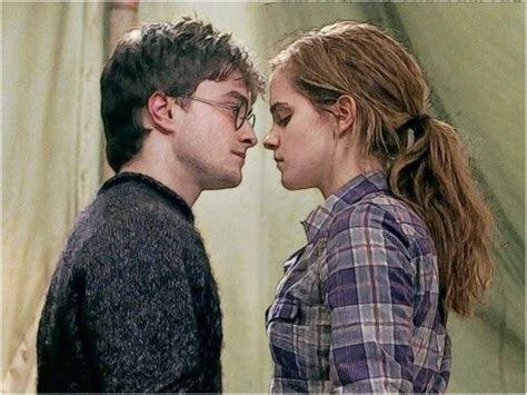 'Harry Potter and the Deathly Hallows Part 1' features the single best ...