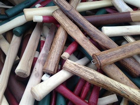 Lot of 24 Wholesale Hammer Handles Assorted Sizes & Types Hickory ...