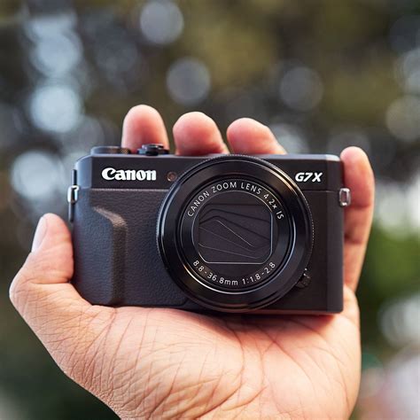 Canon PowerShot G7 X Mark II Review: Compact but Powerful