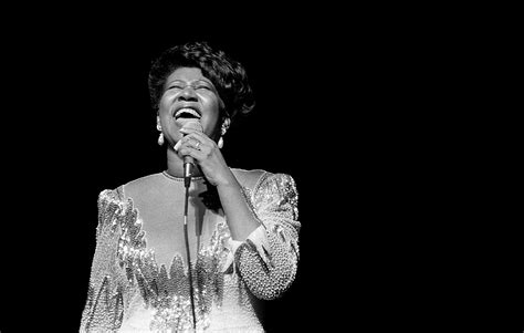 Aretha Franklin, këngëtarja më e madhe e të gjitha kohërave – Podiumi ...