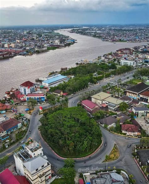 Discovering Pontianak City Tourism : Indonesia Zero Equator Point