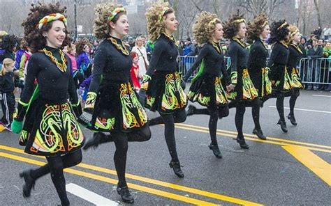 Extreme Irish dancing dresses ruining competitions | IrishCentral.com