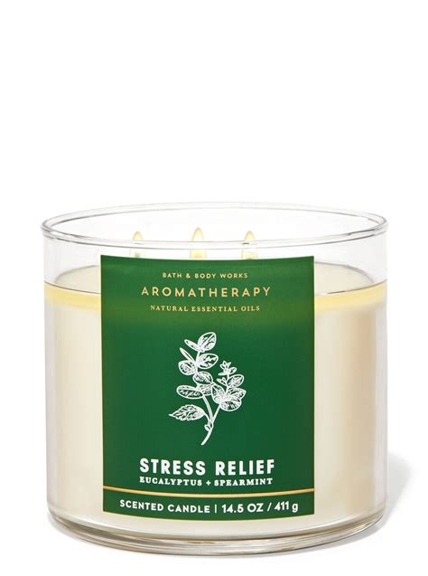 Bath and body works 3 wick candle- eucalyptus stress relief