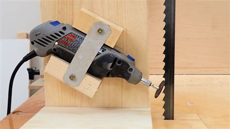 How To Make A Band Saw Blade Sharpening Jig - IBUILDIT.CA