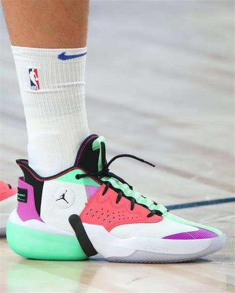 What Pros Wear: Luka Doncic's Jordan React Elevation Shoes - What Pros Wear