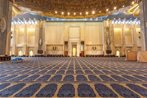 Main prayer hall inside of the Grand Mosque in Kuwait City, Middle East ...