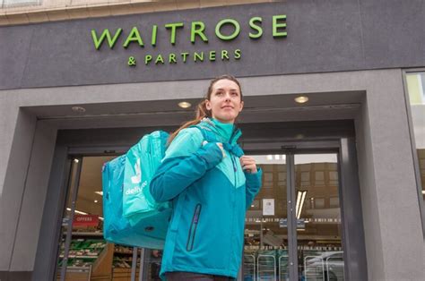 Online Grocery Deliveries Trials : Deliveroo & Waitrose