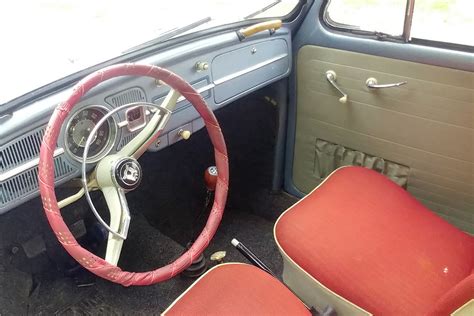 1960 VOLKSWAGEN BEETLE - Interior - 220348