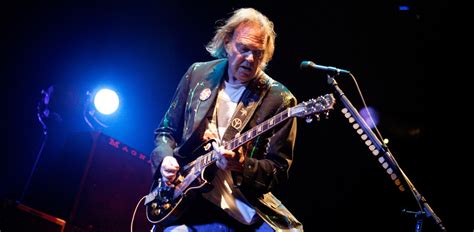 Neil Young Tour Dates & Concert Tickets 2018