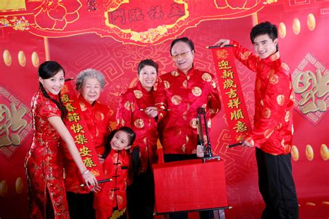 Chinese New Year Traditions Clothing - Latest News Update