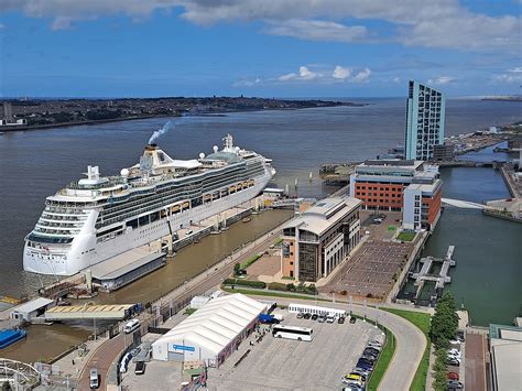 File:Liverpool Cruise Terminal (2023).jpg - Wikimedia Commons