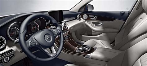 Mercedes-Benz C 300 Interior | Mercedes-Benz of Ontario