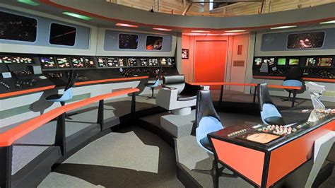 Star Trek Next Generation Bridge Zoom Background Star Trek Bridge ...