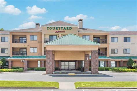 Courtyard Rocky Mount Hotel (Rocky Mount (NC)) - Deals, Photos & Reviews