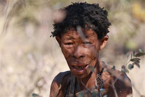 Les photos rares d'une tribu isolée d'Amazonie qui ne passent pas