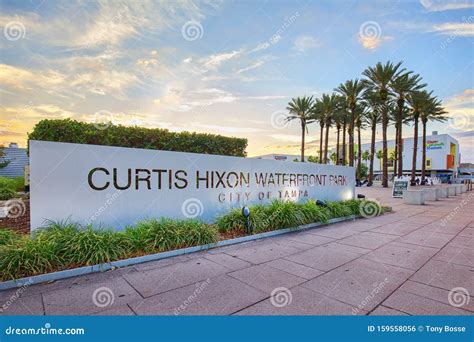 Curtis Hixon Park at Dusk editorial photo. Image of attraction - 159558056