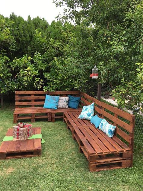 Over 60 of the BEST DIY Pallet Ideas | Outdoor pallet projects, Pallet ...