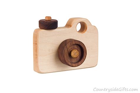 Wooden Toy Camera : Countryside Gifts, LLC