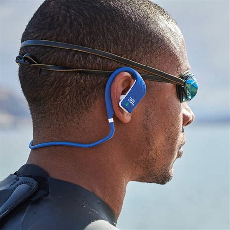 JBL Endurance DIVE Wireless Sports Headphones » Petagadget