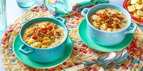 Best Clam Chowder Recipe - How to Make Clam Chowder