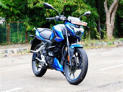 Bajaj Pulsar P150 Price, Mileage, Review, Specs, Features, Models ...