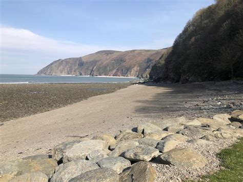 Lynmouth Eastern Beach - Visit Lynton & Lynmouth