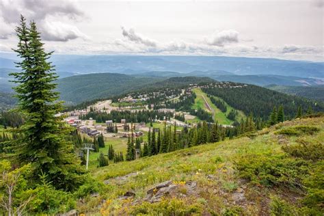 12 Best Stops on the Drive from Kelowna to Vernon - Road Trip Guide