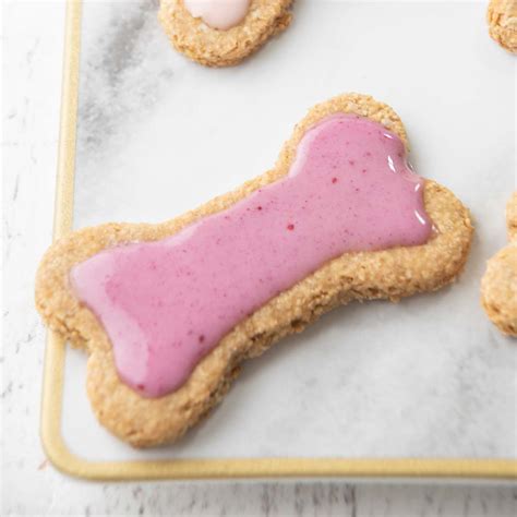 Best Homemade Peanut Butter Dog Cookies - Spoiled Hounds