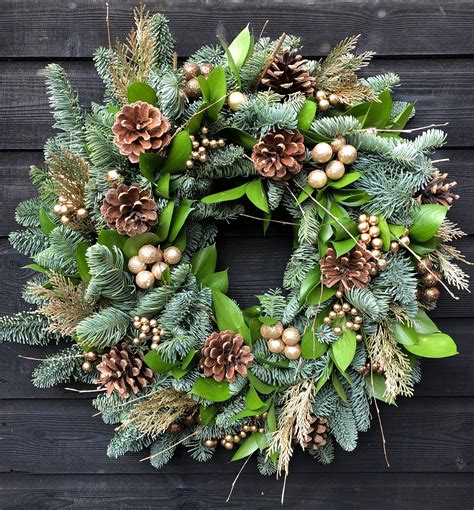 Christmas Wreath Fresh Outdoor Christmas Wreath Natural | Etsy | Noel ...