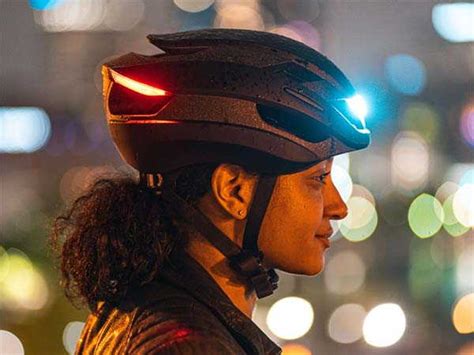 Lumos Ultra Bike Helmet with LED Lights and Turn Signals | Gadgetsin