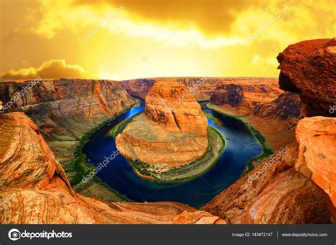 Horseshoe bend at sunset — Stock Photo © katy89 #143472147