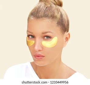 Under Eye Masks Puffiness Lines Dark Stock Photo 1233449956 | Shutterstock