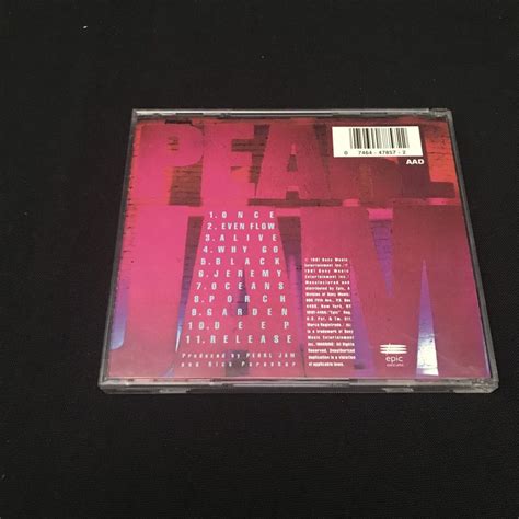 Pearl Jam Ten CD MINT 1991 First Pressing Grunge Rock - Eclectic Sounds