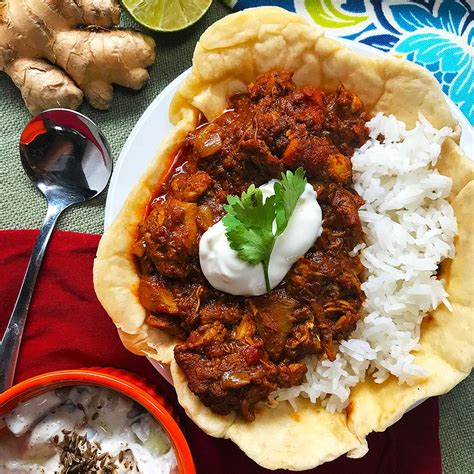 Chicken Curry Naan Bowls Recipe by Maklano