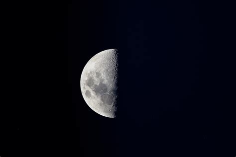 Why is the dark side of the Moon so different? | A Moment of Science ...