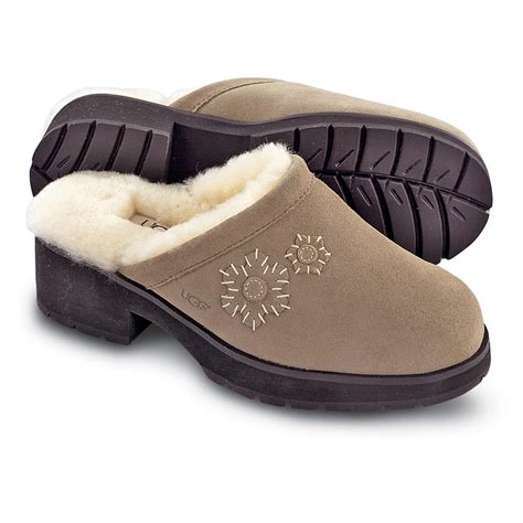 Women's UGG® Solvang Clogs, Sand - 100799, Casual Shoes at Sportsman's ...