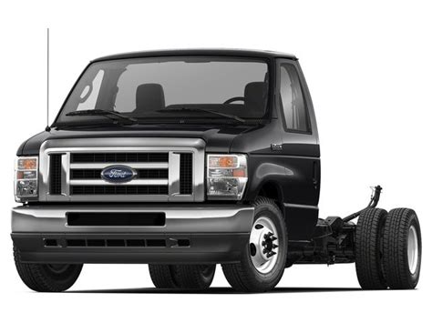 2023 Ford E-450 Cutaway Truck Digital Showroom | John North Ford Inc.