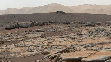 Mars' Gale Crater 3 billion years ago resembled Iceland in terrain ...