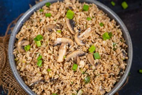 Easy Chinese Mushroom Fried Rice Recipe + Video - Whiskaffair