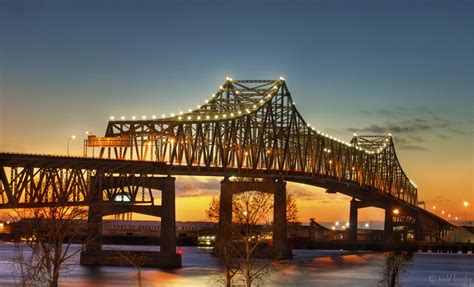 Mississippi River Bridge - Baton Rouge, LA | HDR creme