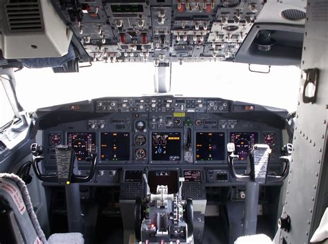 Alaska 737-900 Cockpit | We flew from PDX on one of Alaska's… | Flickr