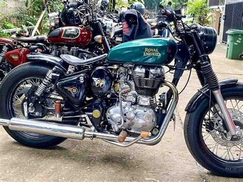 Royal Enfield Classic 350 Bobber Named Green Goblin - Modified For Rs 1 ...