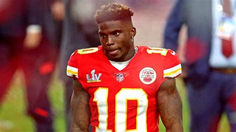 Tyreek Hill 'grinding his tail off' after Chiefs have been 'embarrassed ...