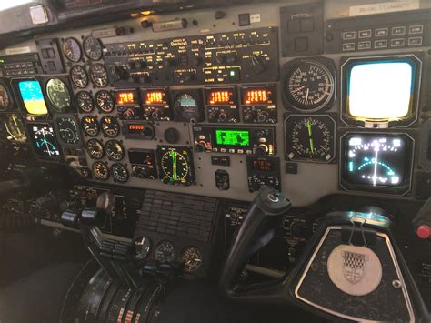 Beechcraft 1900 Cockpit by Jagmoo on DeviantArt