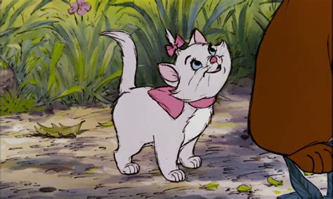 Disney Aristocats Marie